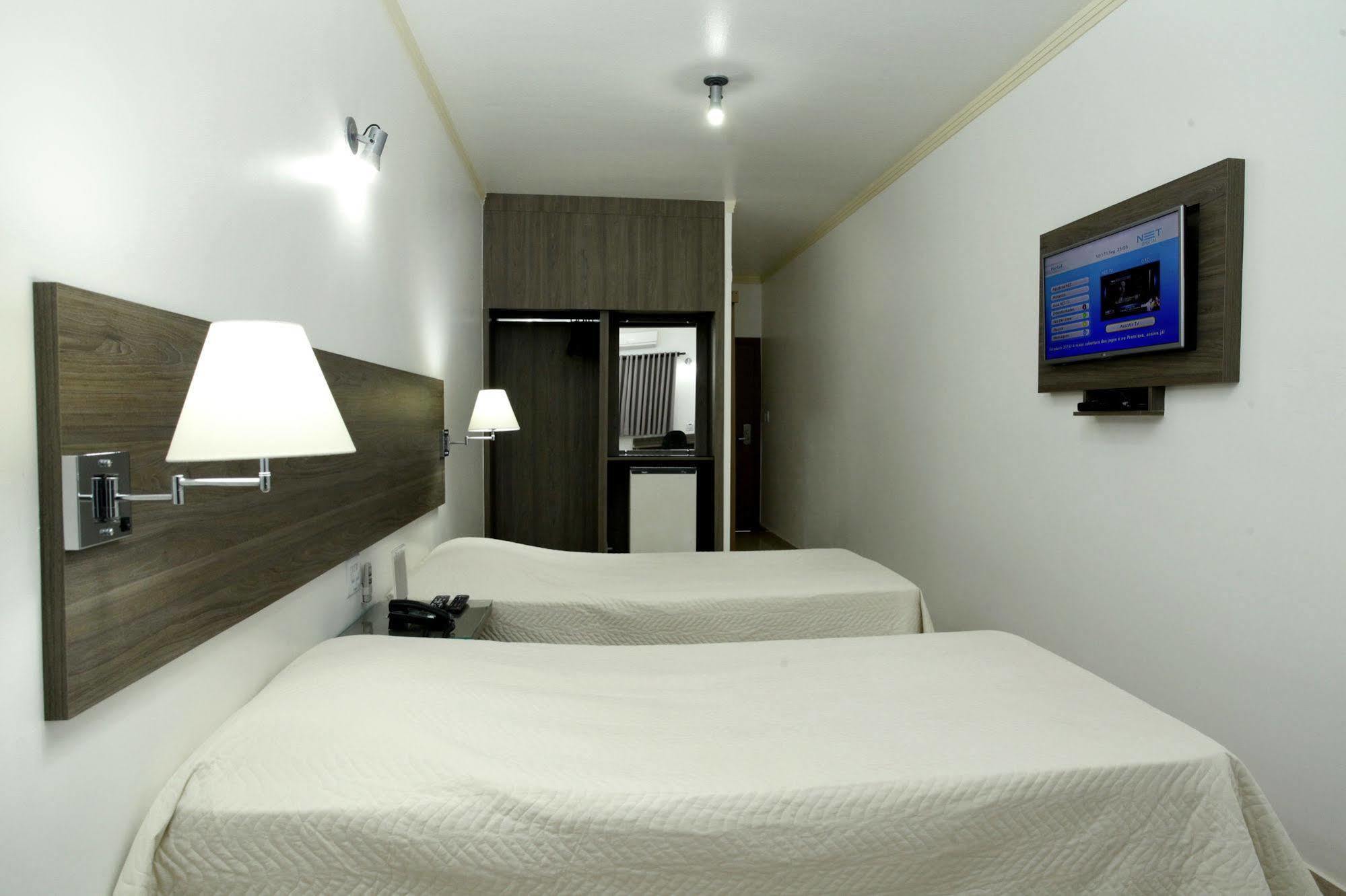 Indaia Hotel Сан-Карлус Экстерьер фото