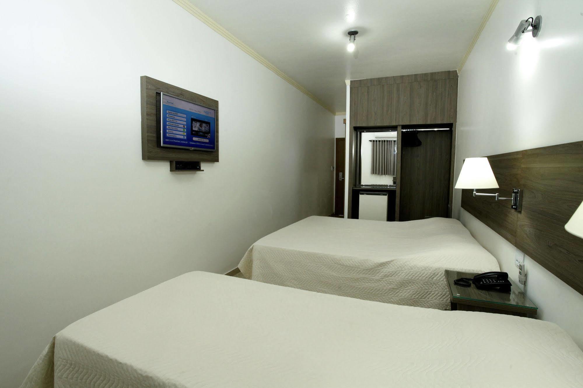 Indaia Hotel Сан-Карлус Экстерьер фото
