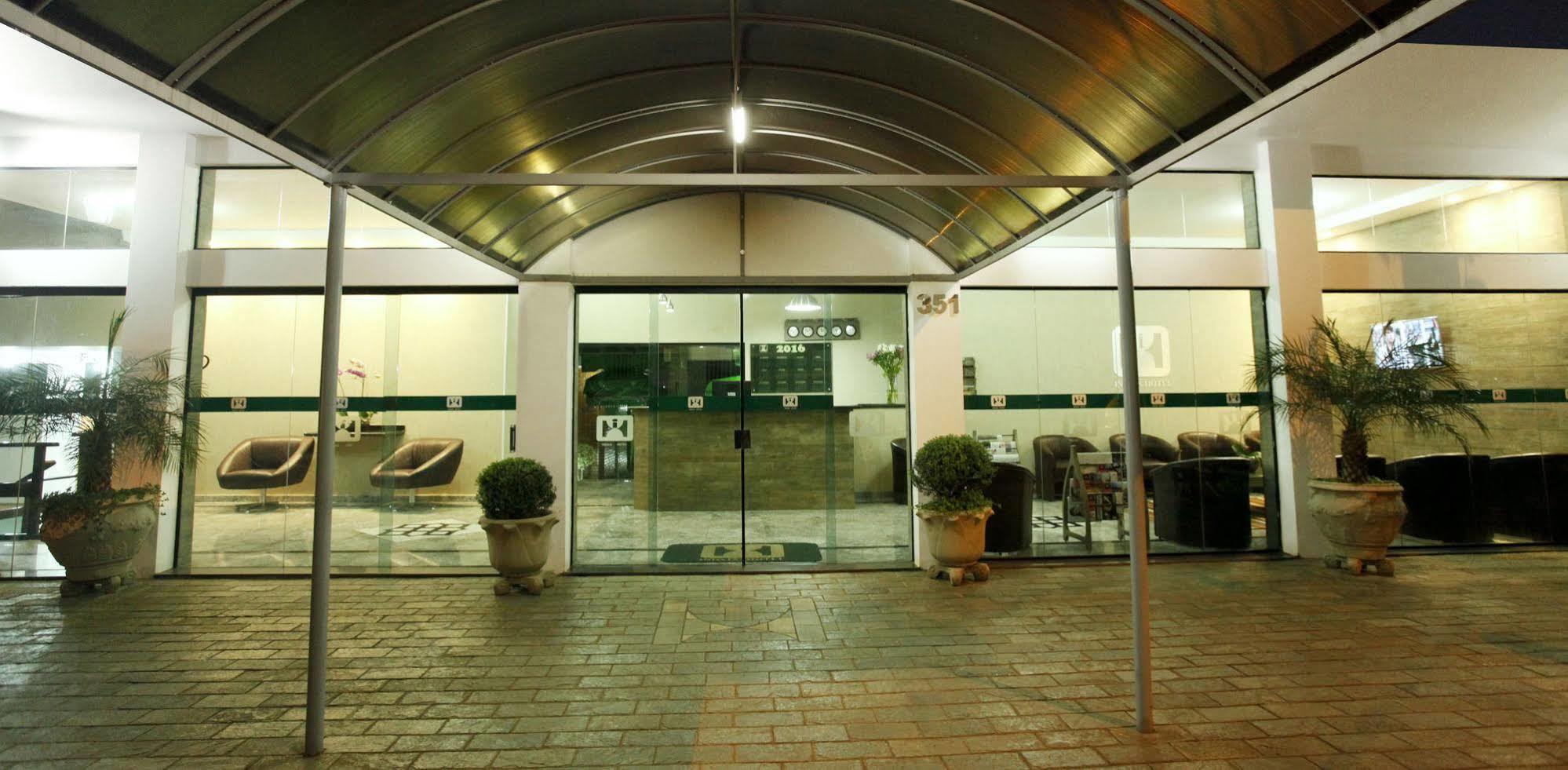 Indaia Hotel Сан-Карлус Экстерьер фото